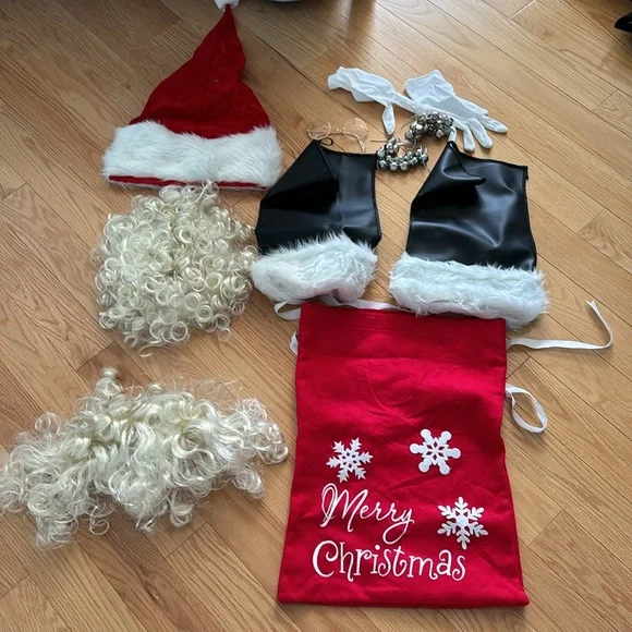 Santa suit, size large in great condition! Just in time for Christmas! 🎄 - Picture 4 of 6